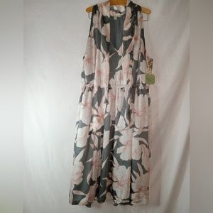 NWT Ryegrass Women Dress Blush Floral Sleeveless Tie Neck  Size 1x